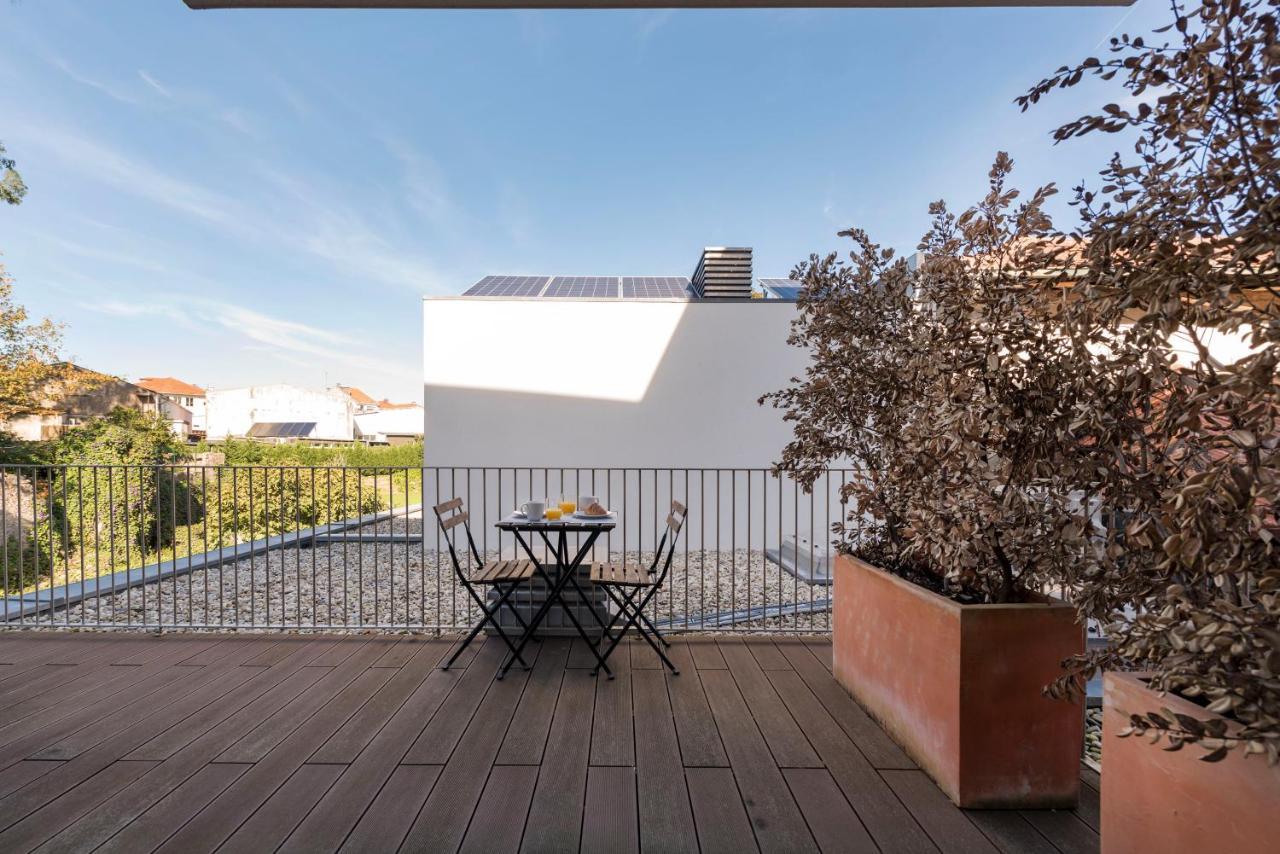Lovelystay - Primrose 2Br Flat With Free Parking, Ac And Balcony Porto Dış mekan fotoğraf