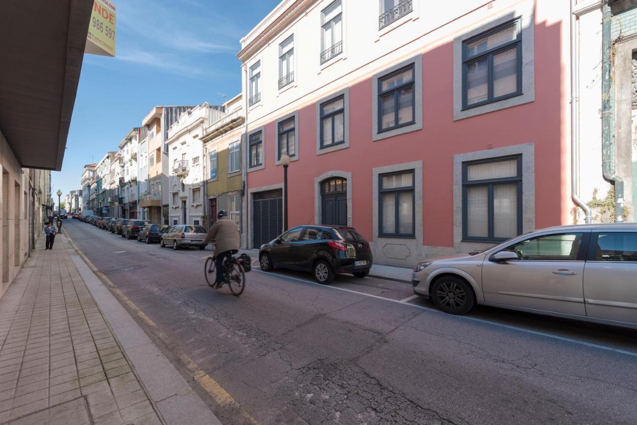 Lovelystay - Primrose 2Br Flat With Free Parking, Ac And Balcony Porto Dış mekan fotoğraf